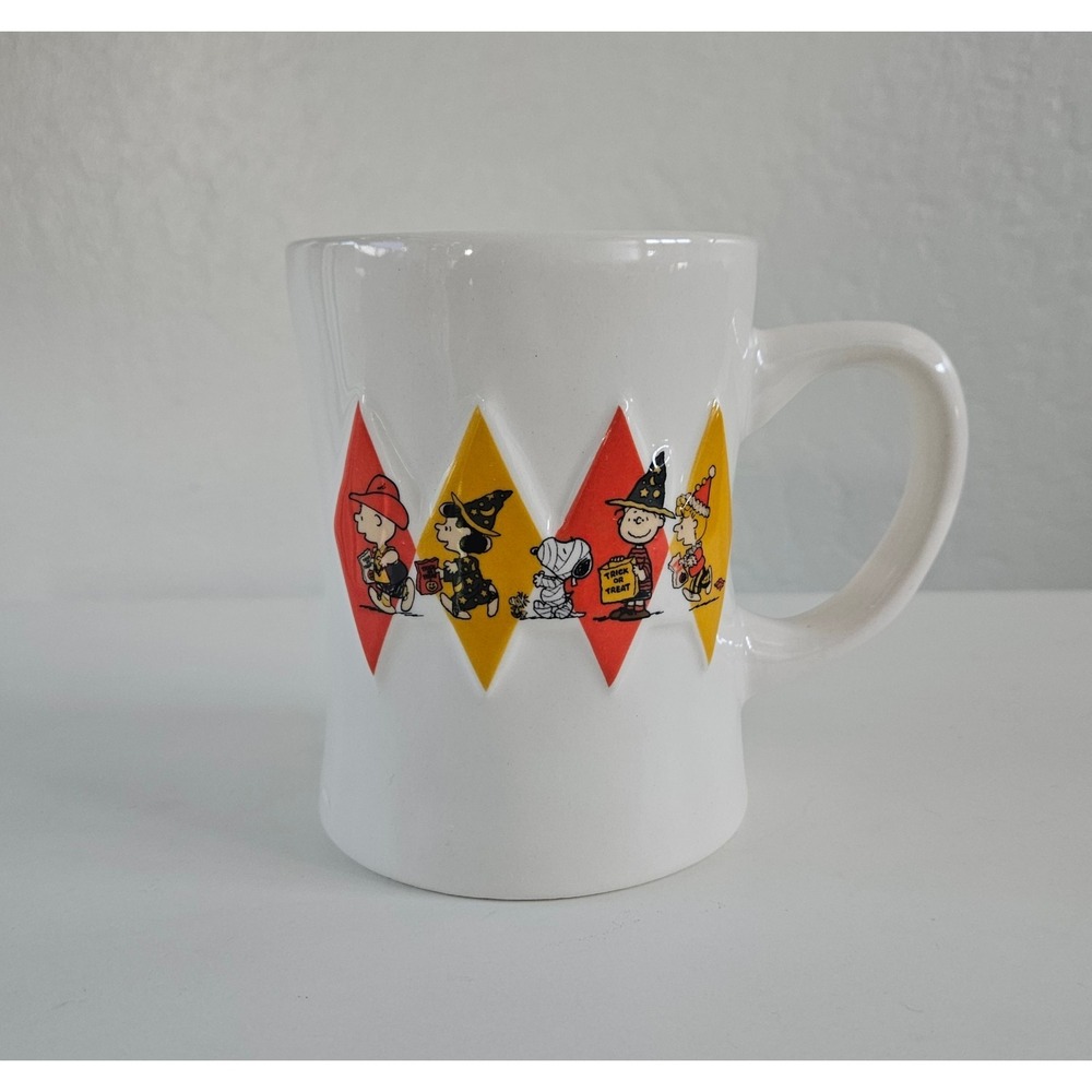Rae Dunn x Peanuts Trick Or Treat Mug Halloween Charlie Brown Snoopie Lucy